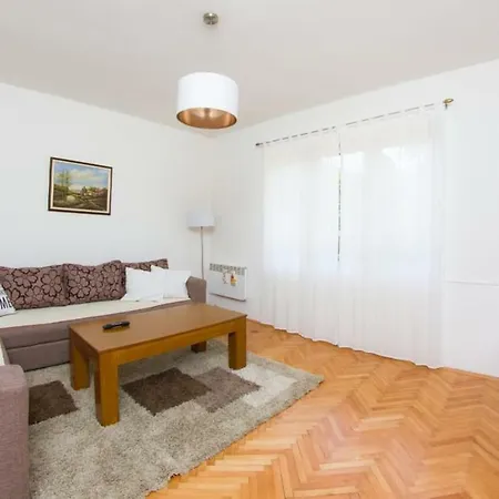 Villa Family House